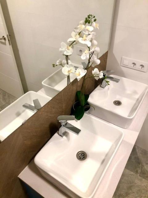 Gatu Premium Duplex Confort Junto A La Playa, Wifi Y Aire Acc Leilighet Cádiz Eksteriør bilde